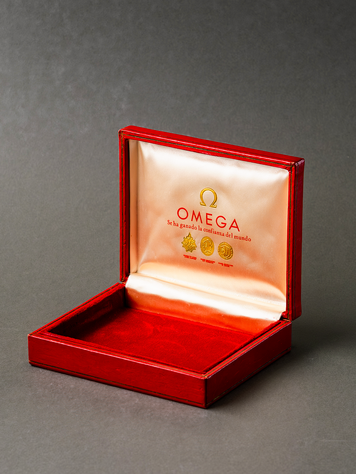 Omega Constellation 18K White Gold ref.168.004/14 from 1966