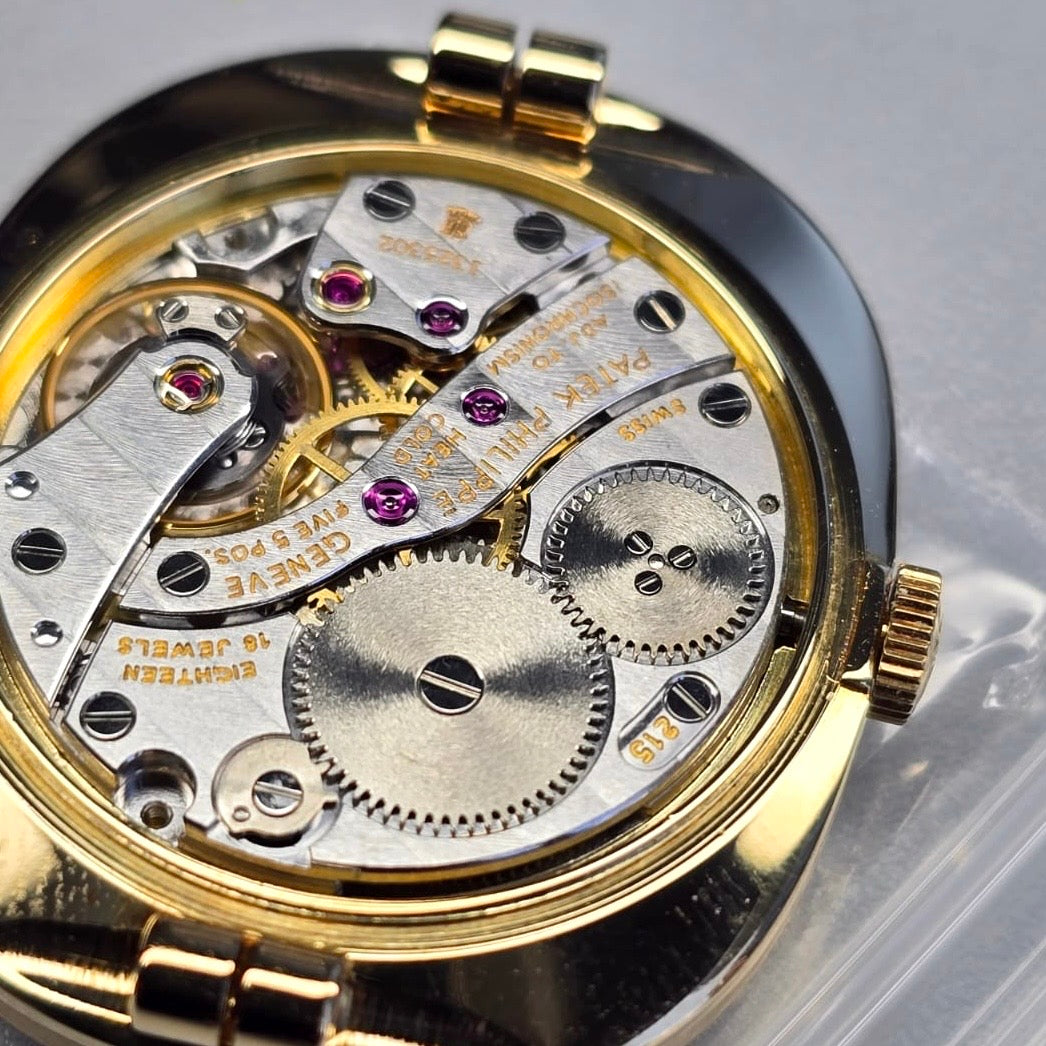 Patek Philippe Ellipse Sigma Dial ref.3748 from 1974