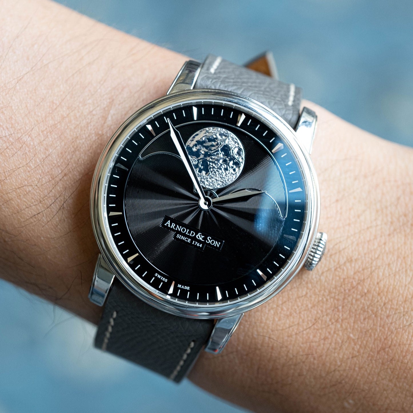 Arnold & Son HM Perpetual Moon ref.1GLAS.B01A.C122S from 2017