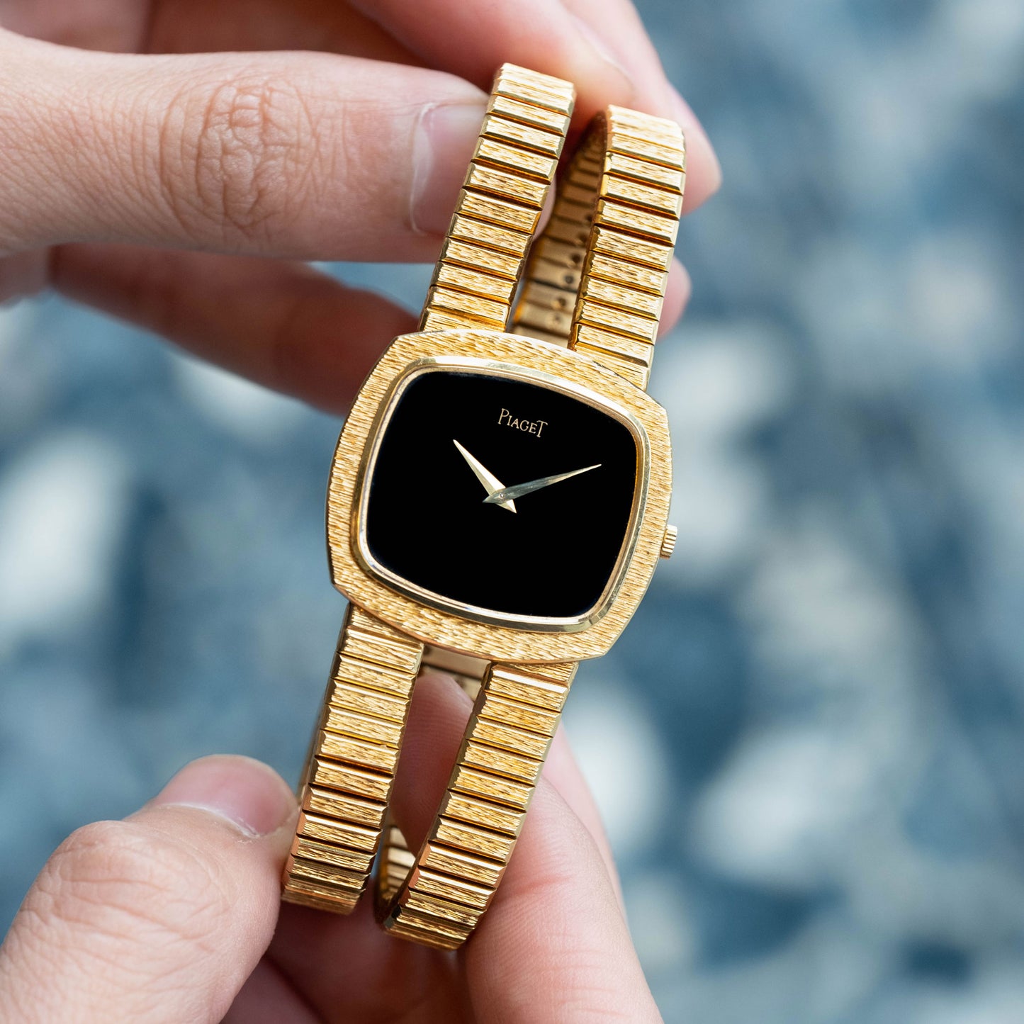 Piaget "Vampire" 18k Yellow Gold Onyx Dial ref.9431 from 1970s