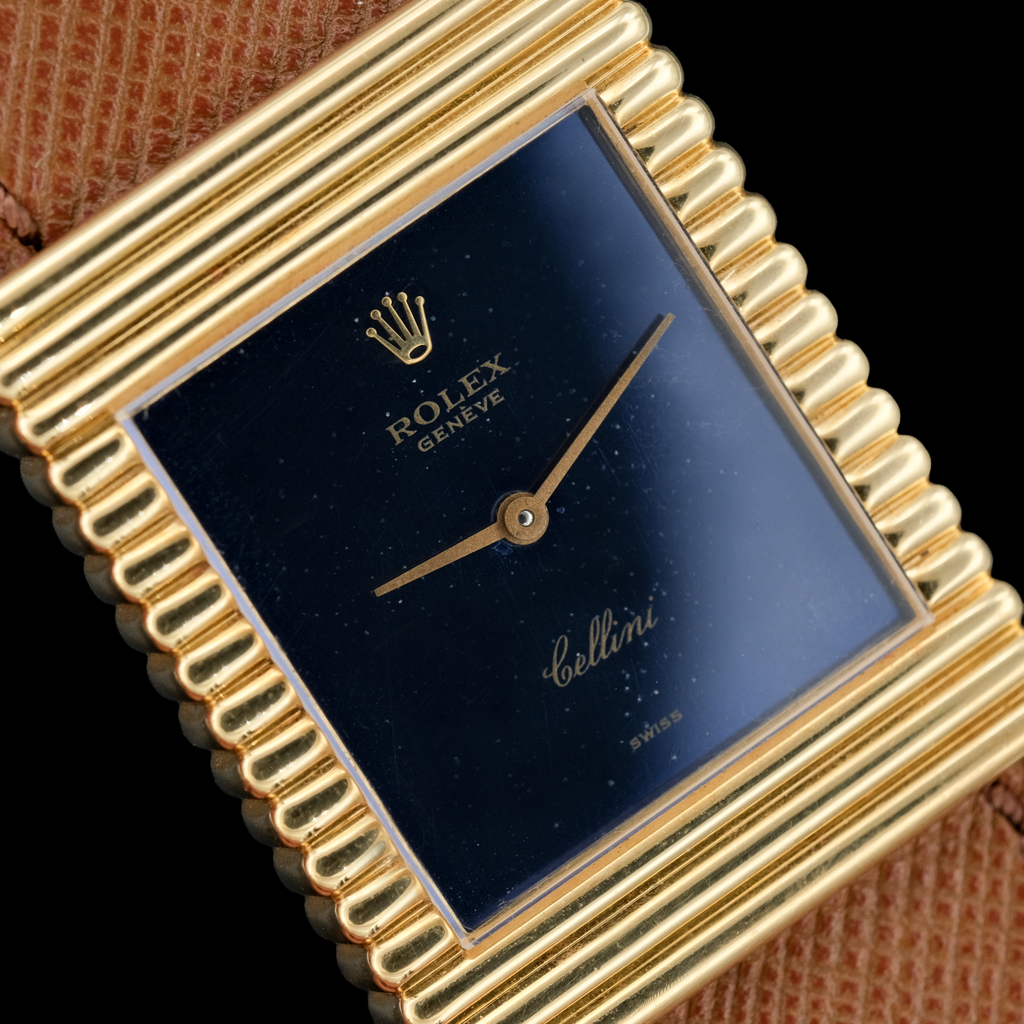 Rolex Cellini ref.4012 Blue Mirror dial Ribbed case from 1975