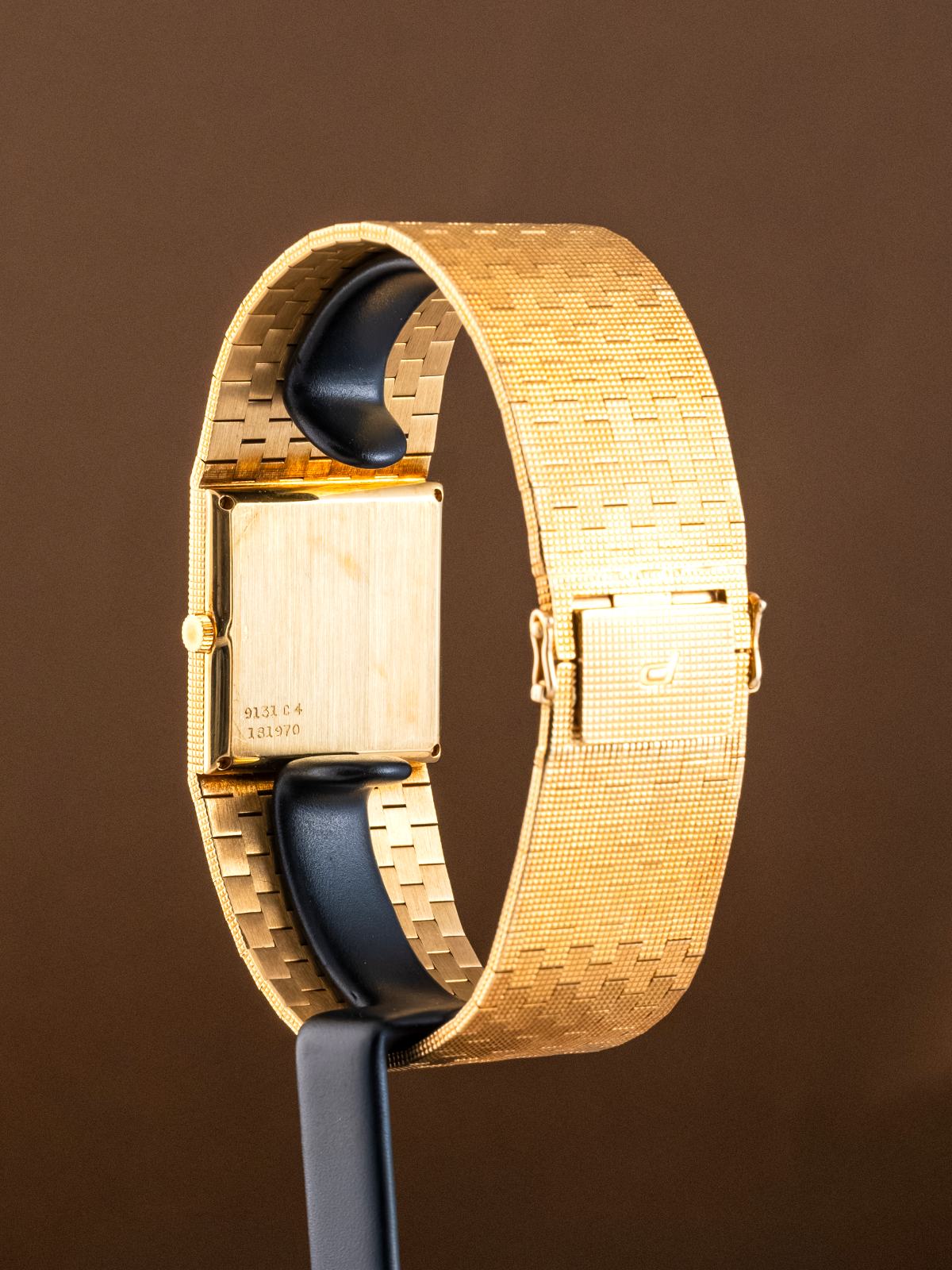 Piaget Hobnail "Squared" Tiger Eye ref. 9131D4 from 1980s