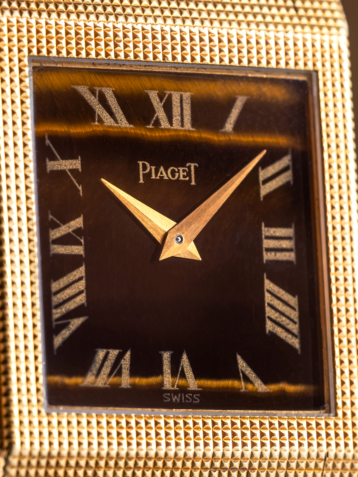 Piaget Hobnail "Squared" Tiger Eye ref. 9131D4 from 1980s