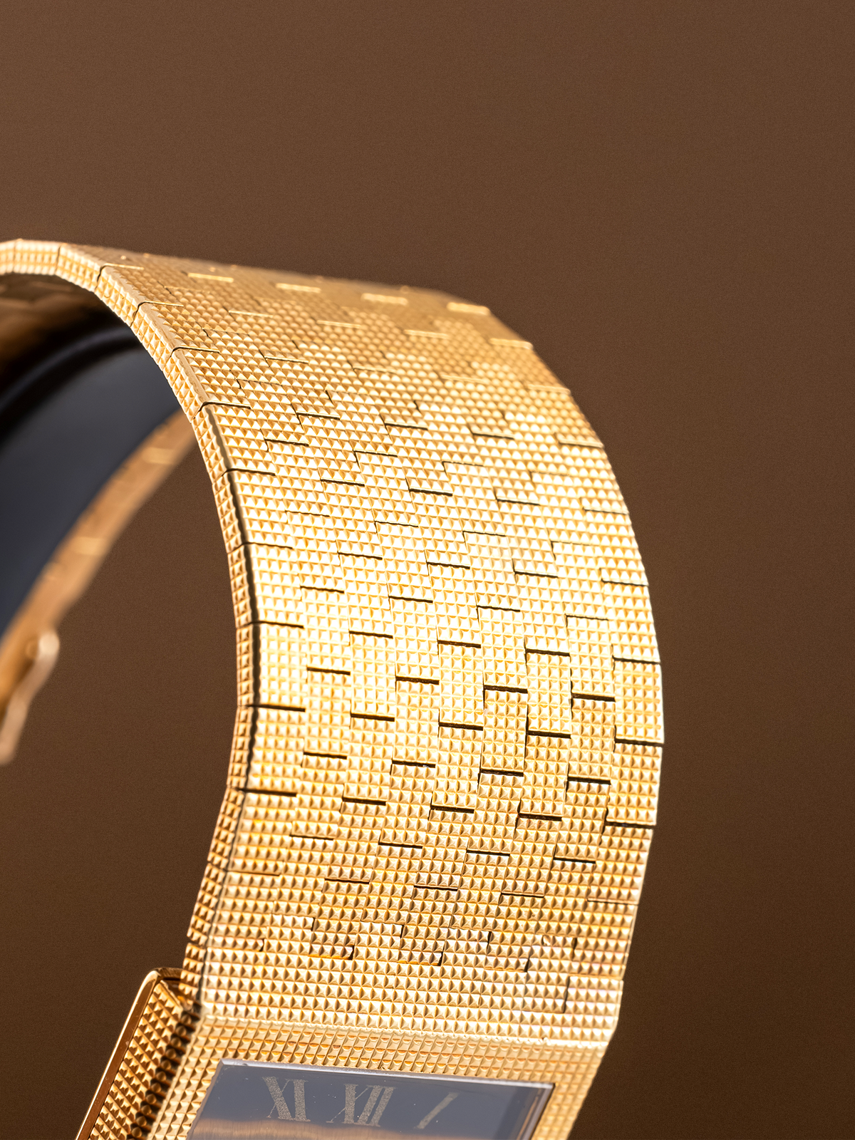 Piaget Hobnail "Squared" Tiger Eye ref. 9131D4 from 1980s