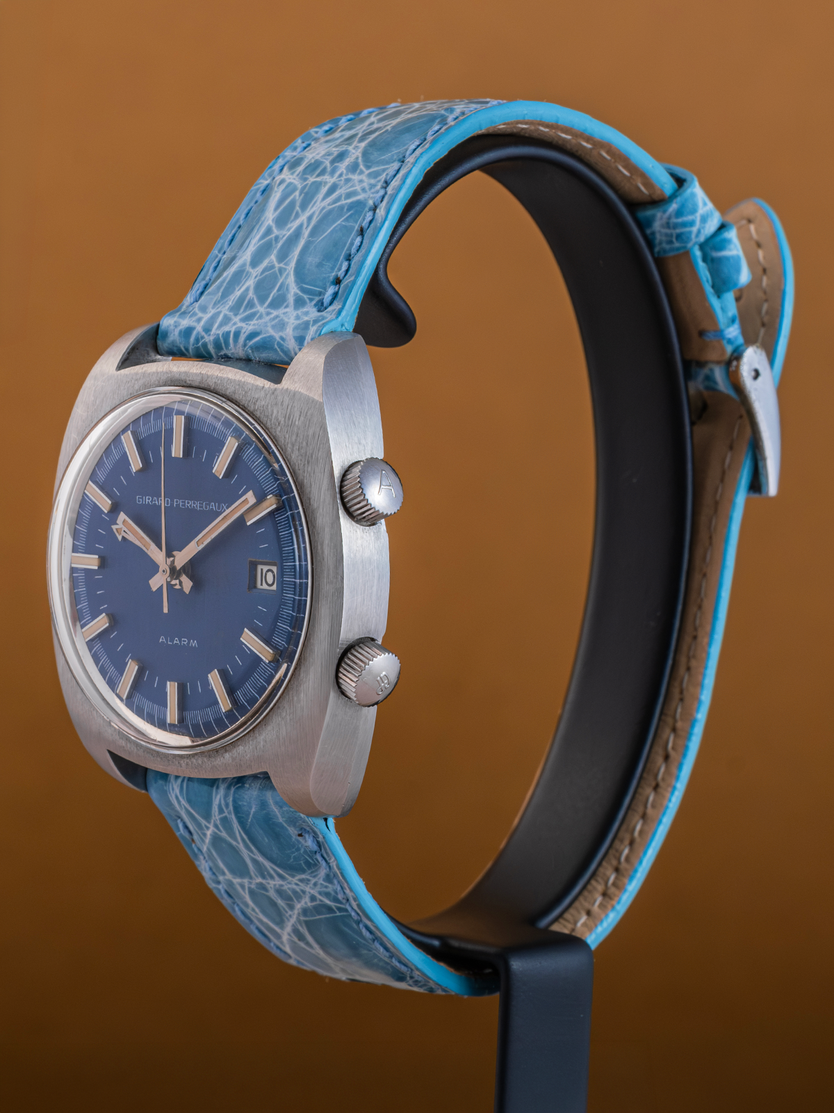 Girard Perregaux Alarm 9490HK from 1972