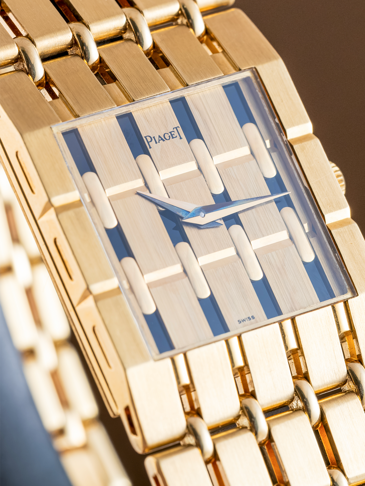 Piaget Dancer Onyx ref.80131K51 Quartz from 1980s