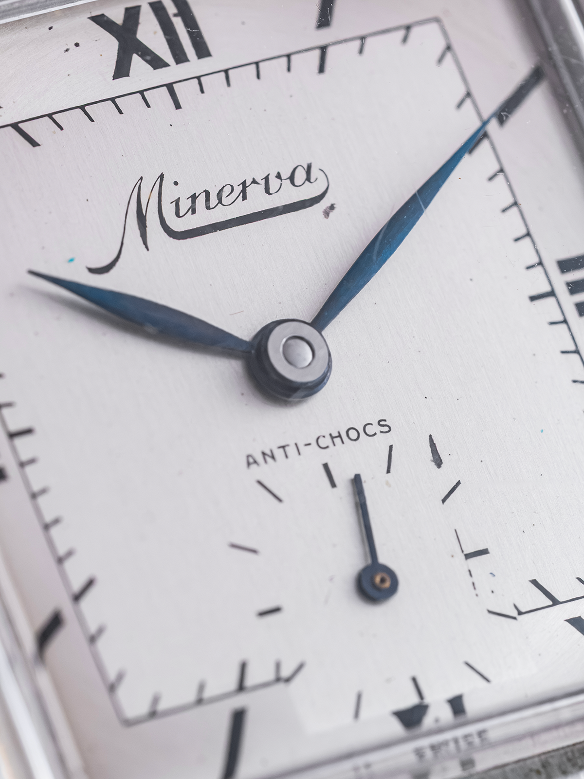 Minerva Art Deco 26mm Fancy Lugs Two tone dial from 1940s