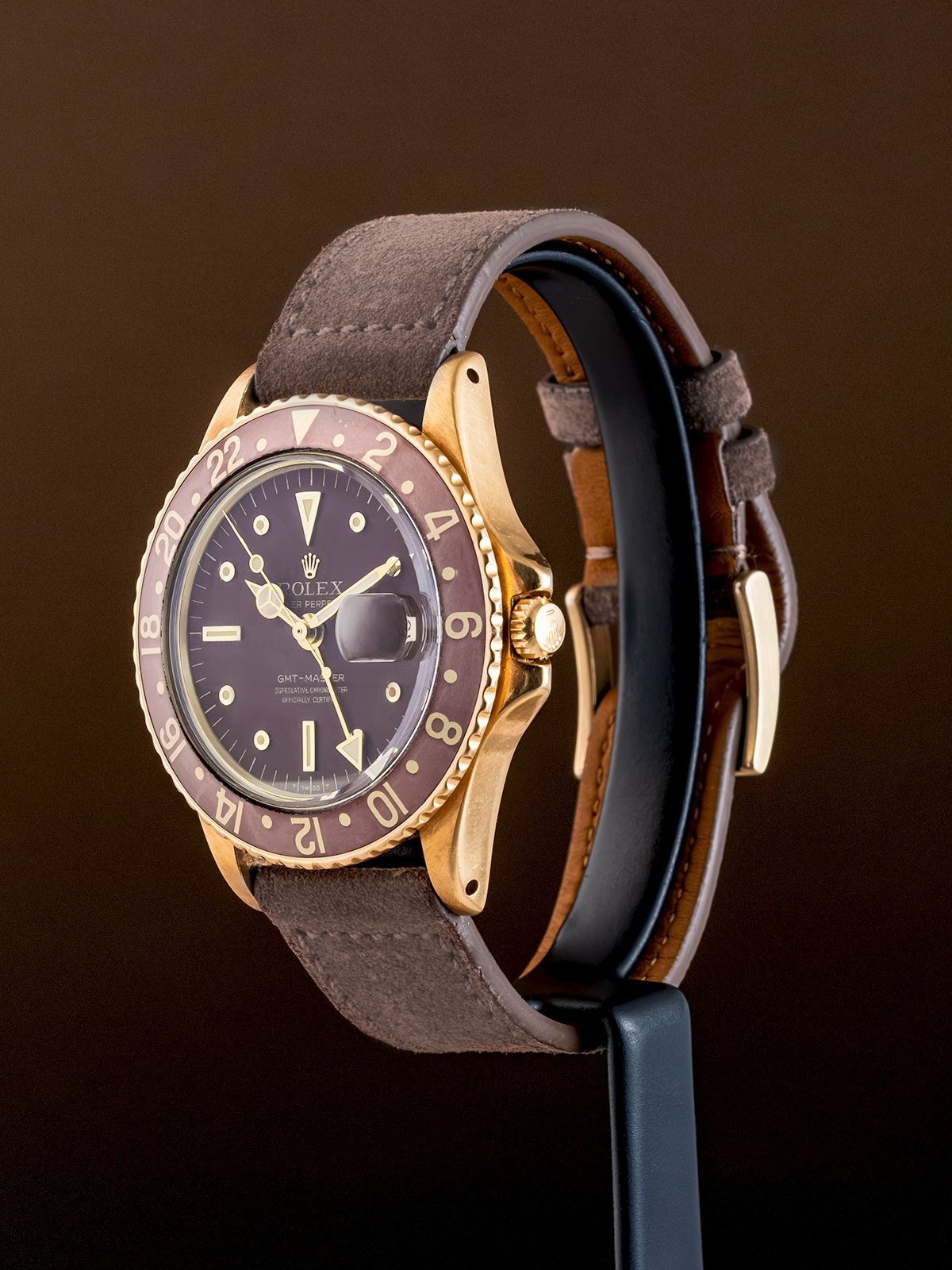 Rolex GMT Master ref.1675 Yellow Gold "Dusky pink" Matte Nipple Dial from 1971
