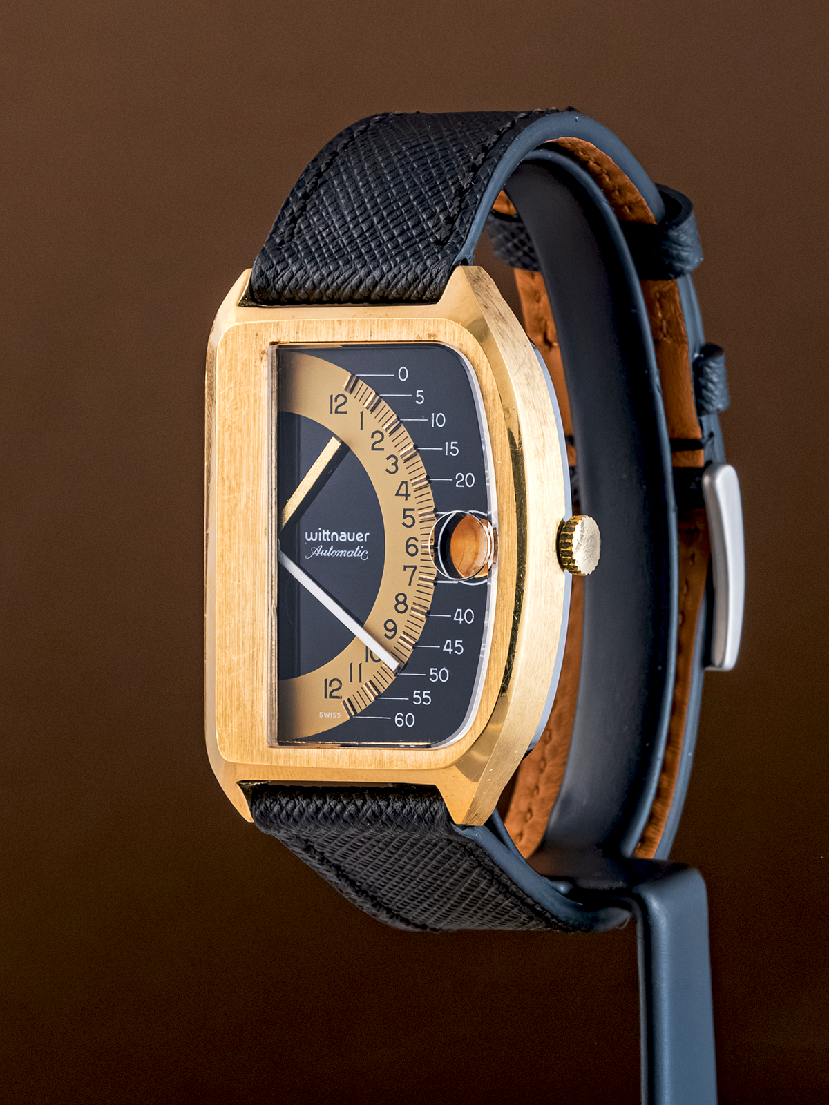 Wittnauer Futurama 1,000 Doble Retrograde ref.4510 33x48 mm from 1969