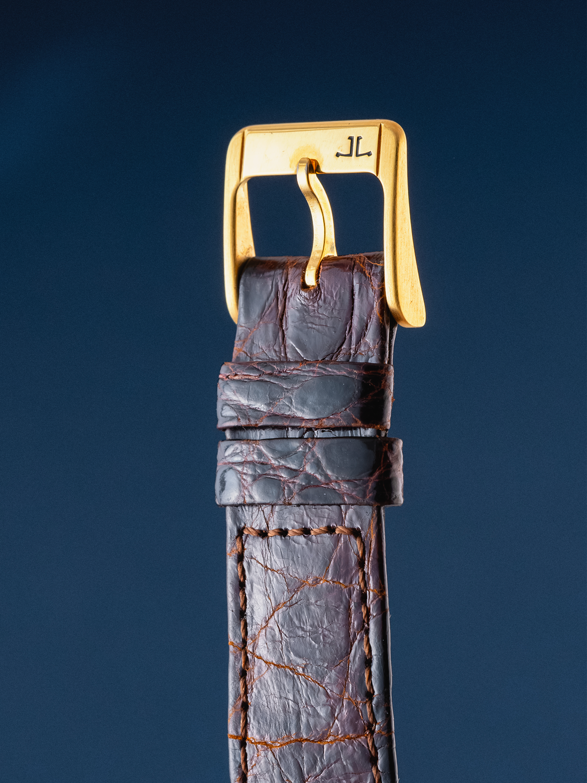 Jaeger-LeCoultre Reverso Gold Moonphase Quartz Medium 23mm ref. 140.252.1 from 2003