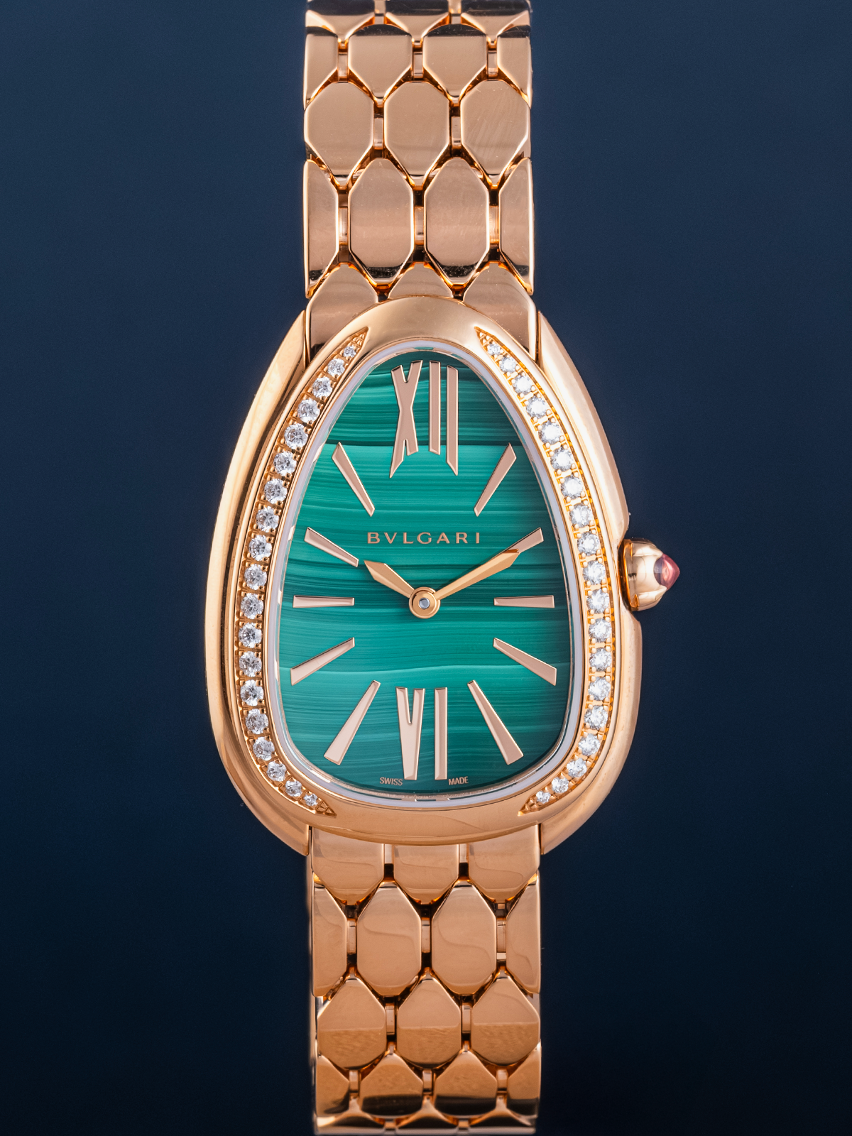 Bvlgari Serpenti Seduttori Malachite 33mm Ref.103944 Full-Set from 2023