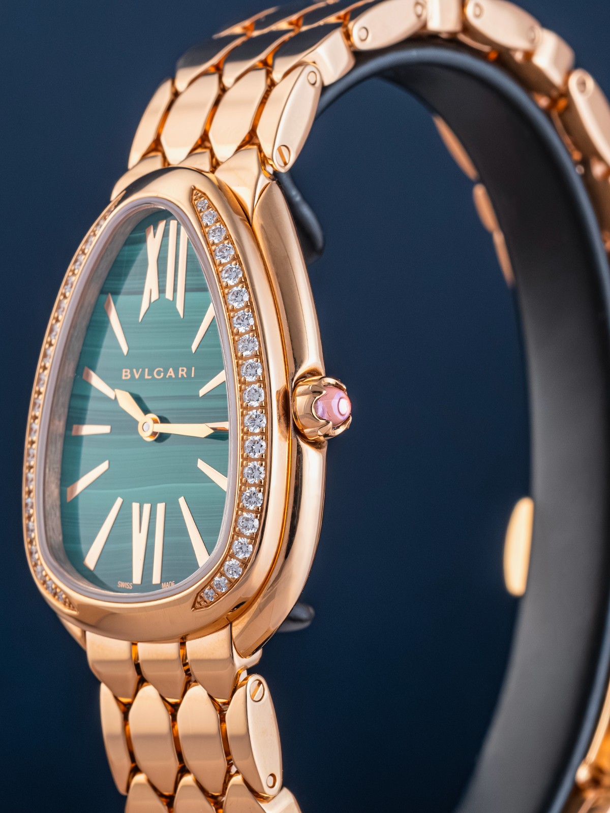 Bvlgari Serpenti Seduttori Malachite 33mm Ref.103944 Full-Set from 2023