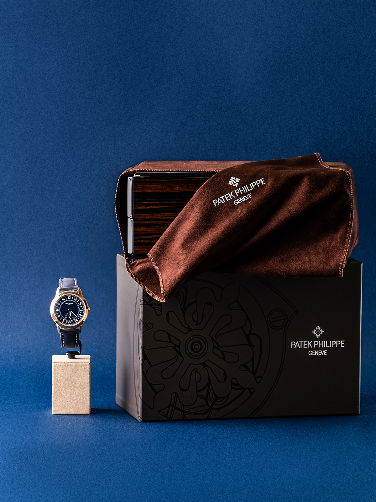 Patek Philippe Travel Time 24hrs 5224R-001 NEW Full-Set from 2025