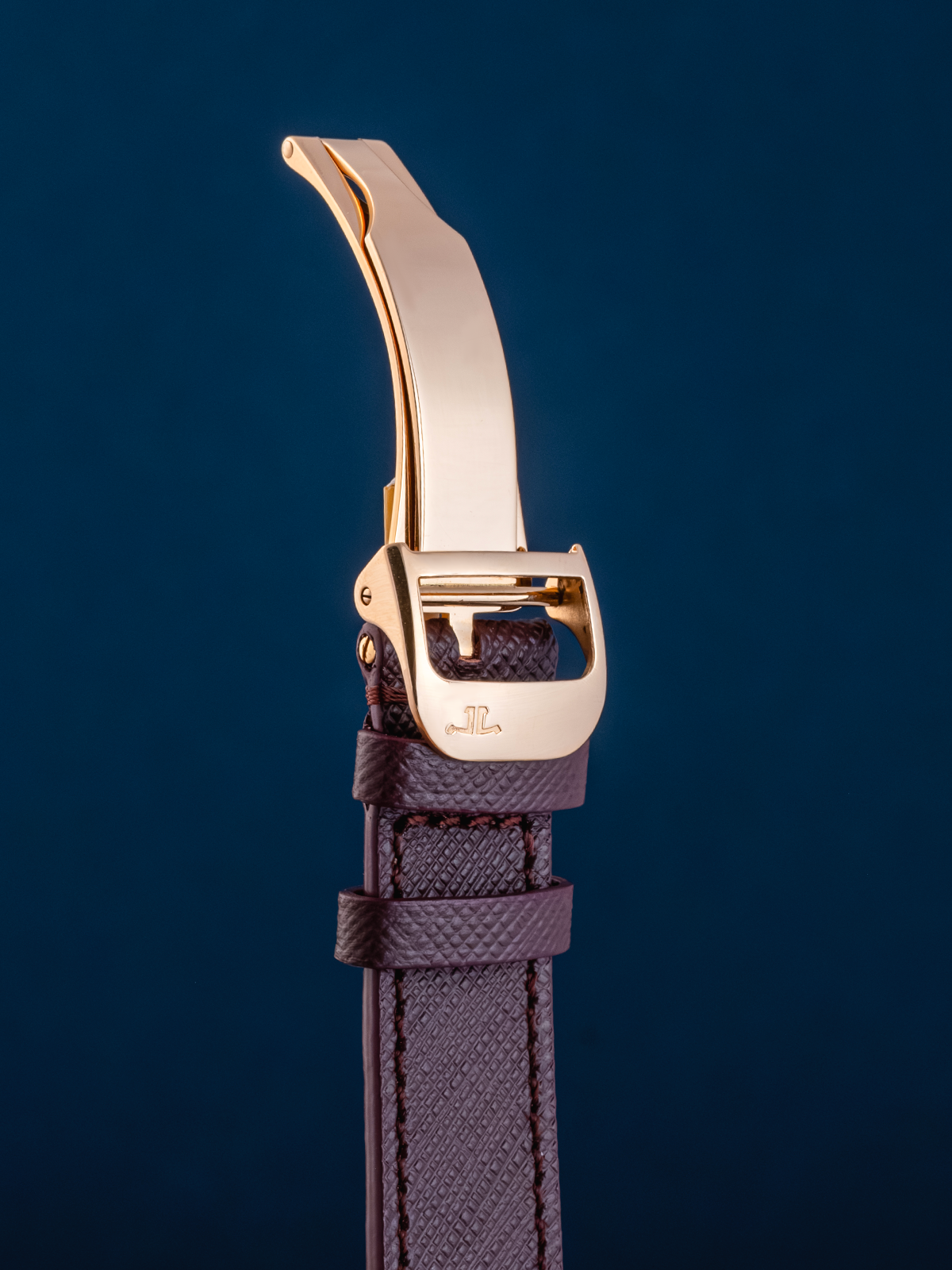Jaeger Le Coultre Reverso Date Taille Calendar ref.270.2.36 from 2000