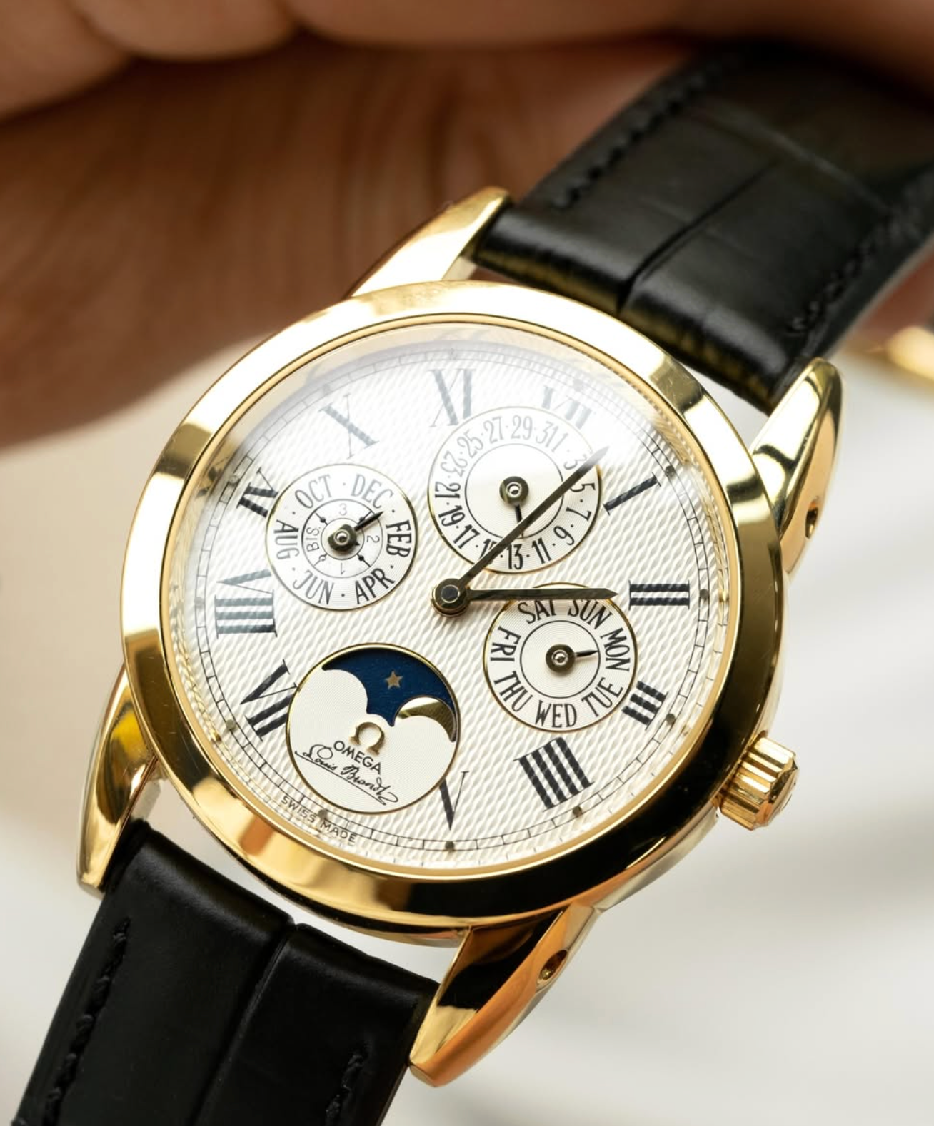 Omega Louis Brandt ref.175.0302 DeLuxe ll Perpetual Calendar from 1991