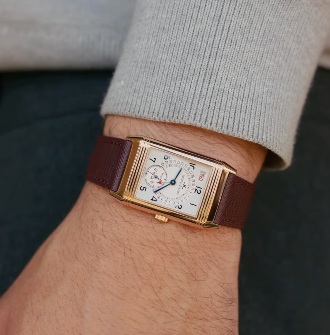 Jaeger Le Coultre Reverso Date Taille Calendar ref.270.2.36 from 2000