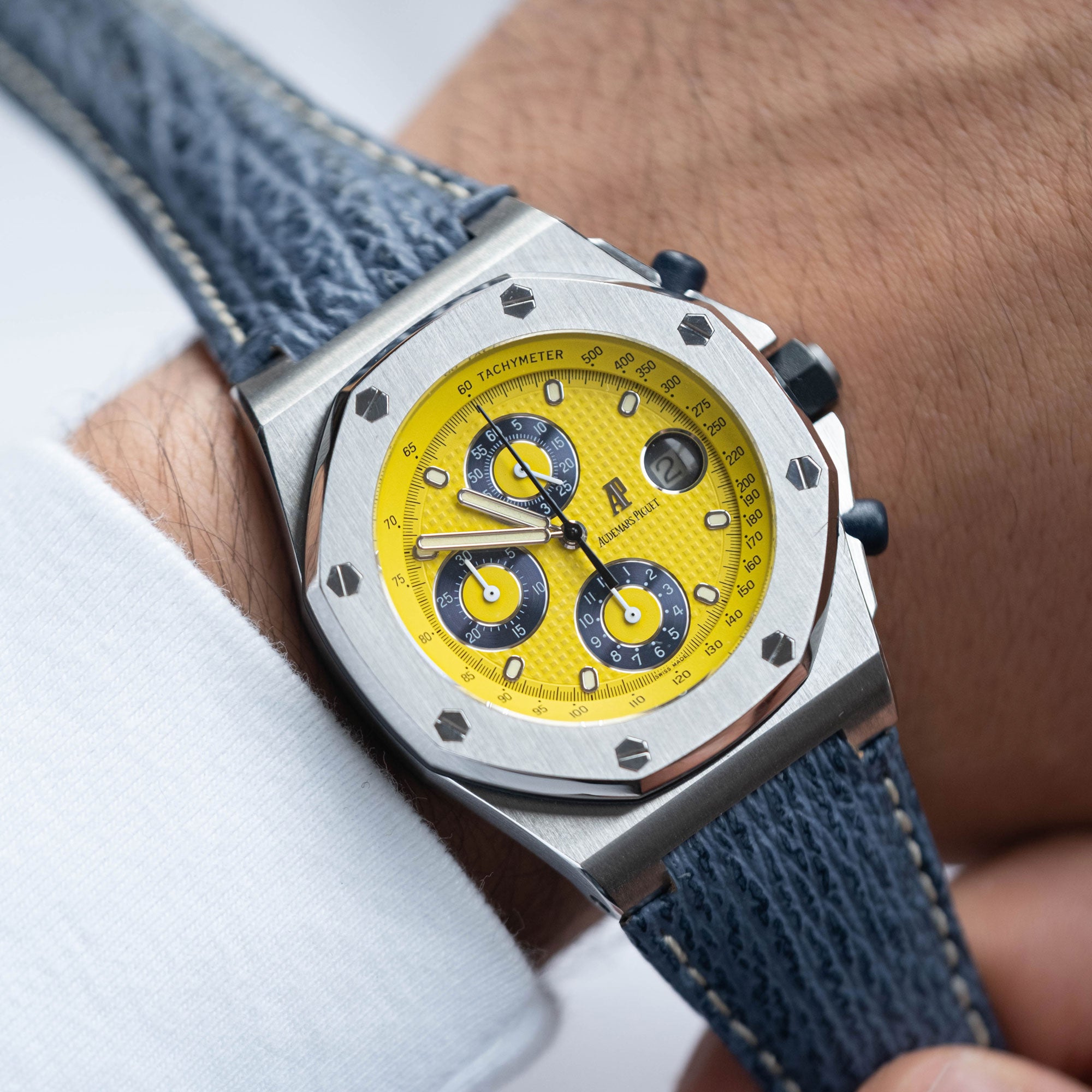 Audemars piguet royal oak offshore clearance yellow